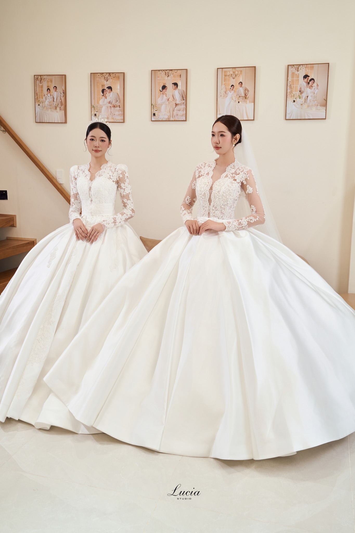 Elysia Grace & Ivory Dream – 𝘉𝘳𝘪𝘥𝘢𝘭 𝘎𝘰𝘸𝘯 𝘊𝘰𝘭𝘭𝘦𝘤𝘵𝘪𝘰𝘯