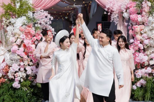 Hong Tinh & Minh Duc