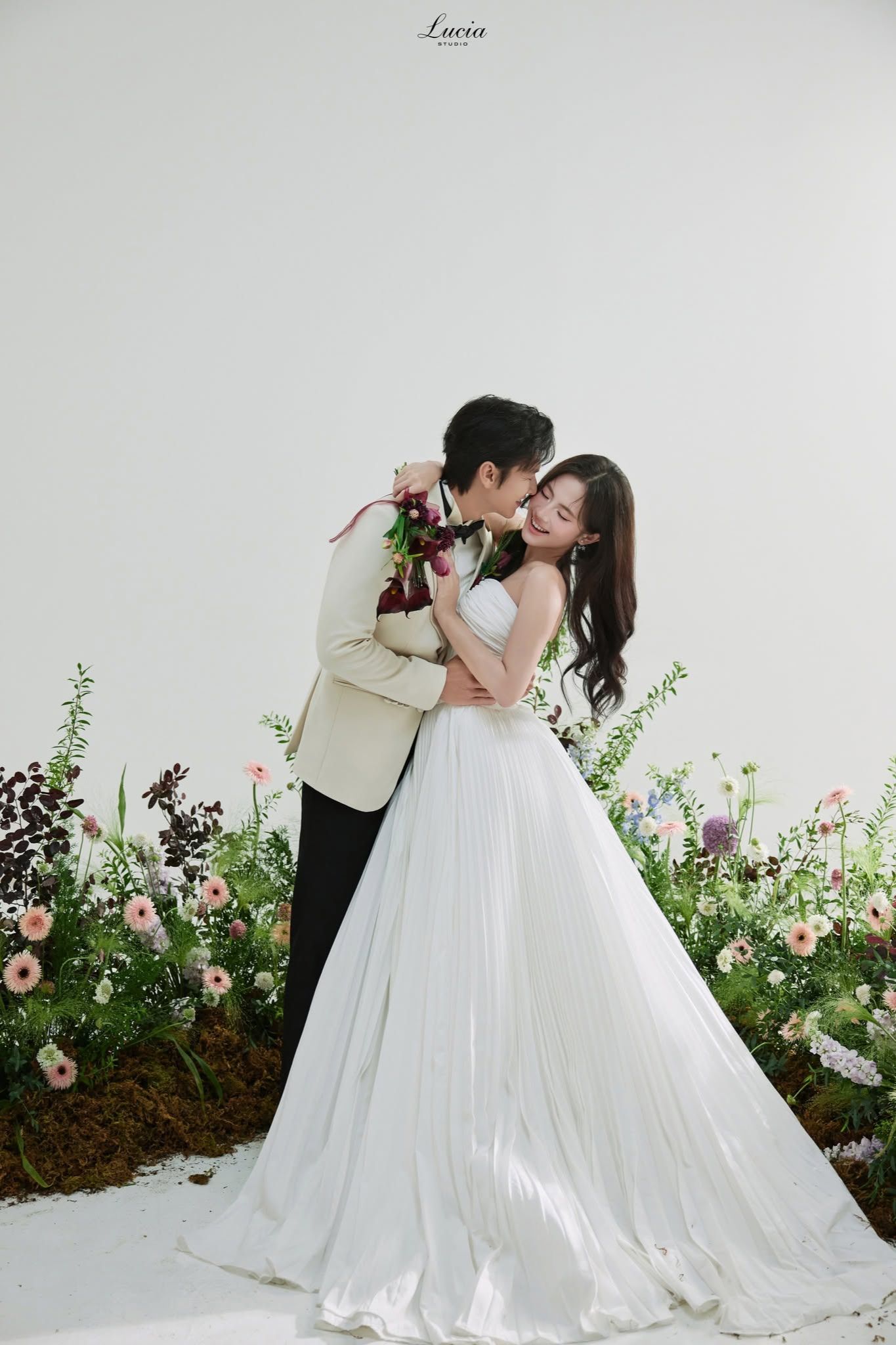 Phim trường độc quyền Lucia